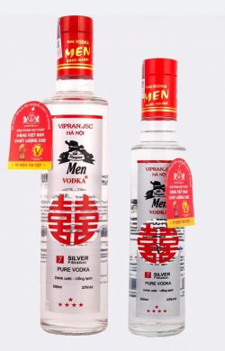 RƯỢU VODKA SUPERMEN 33% ( HỶ)